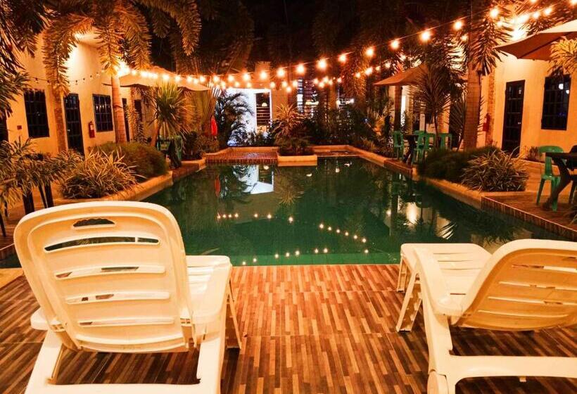 اتاق لوکس, Softstone Resort