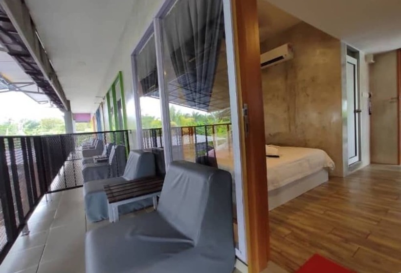 스탠다드 룸 킹사이즈 침대, Rick Resort Teluk Intan