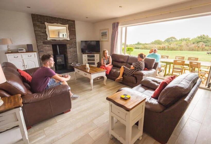 Family Suite, The Bay Filey