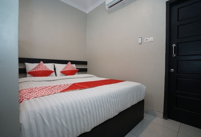 اتاق لوکس, Oyo 1253 Wismakito Syariah