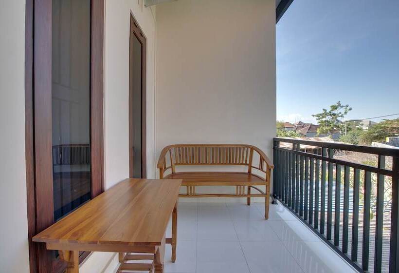 Номер Стандарт, Reddoorz Near Mertasari Beach