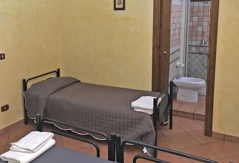 Четырехместный Номер Стандарт, Agriturismo Zampacorta