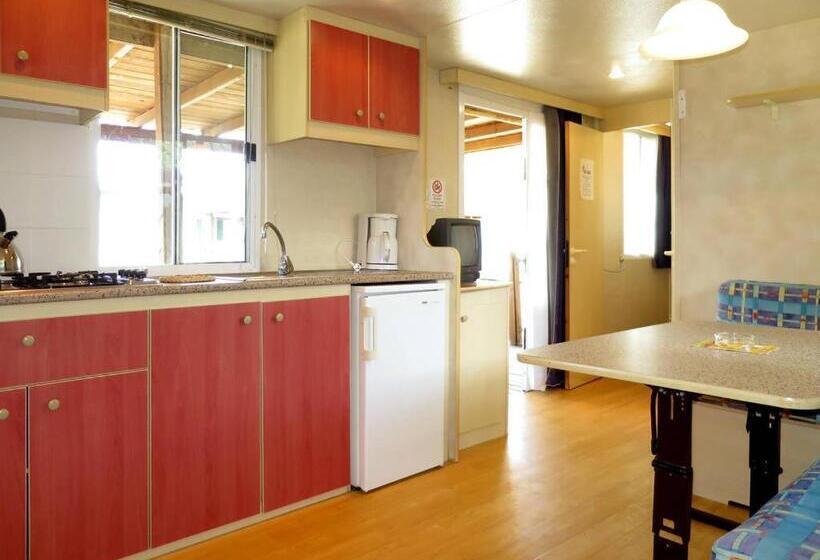 침실 2개 아파트, Mobilhome Superior