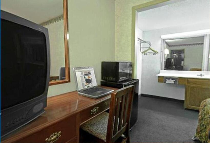 带2个双人床的标准工作室, Americas Best Value Inn Anderson, Sc