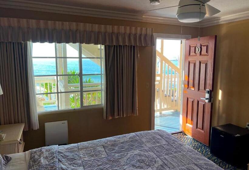 带大床的标准间, Cliff House Inn