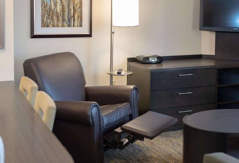 סוויטה מותאמת לאדם עם מוגבלויות, Sonesta Simply Suites Jacksonville