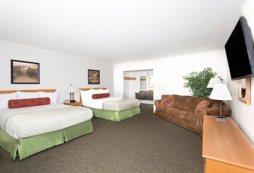 스위트, Super 8 By Wyndham Salina/scenic Hills Area
