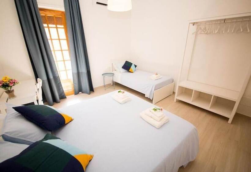 חדר קומפורט לשלושה, La Balestra B&b