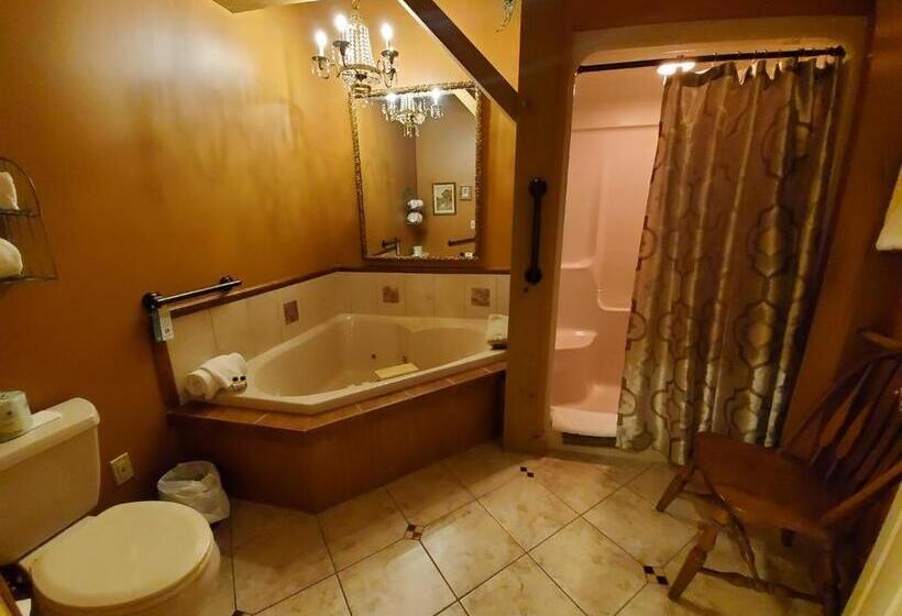 Люкс с Балконом, The Barn Inn Bed And Breakfast