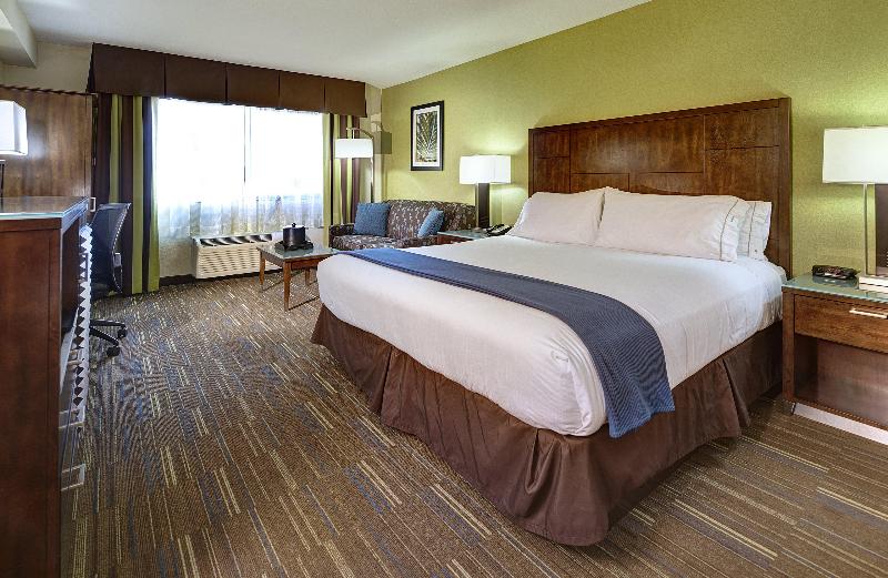 Номер Стандарт, Holiday Inn Express San Diego South   National City, An Ihg