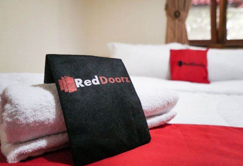 Номер Стандарт, Reddoorz Syariah Near Exit Tol Malang