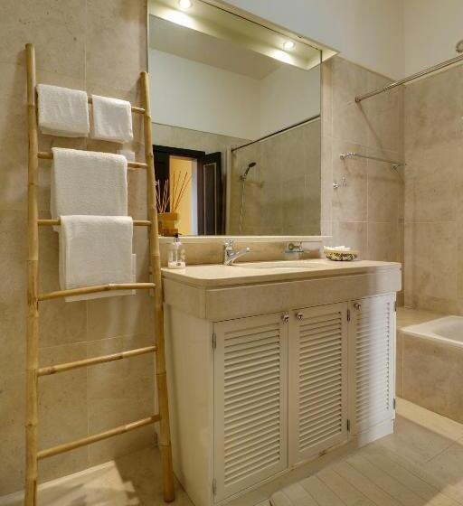 Номер Deluxe с Балконом, Dazk Golden Estate