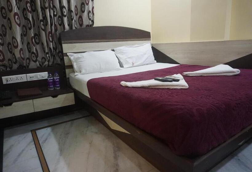 اتاق سوپریور, Gujrat