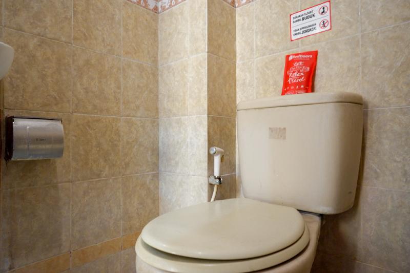 Номер Deluxe, Reddoorz Near Tugu Yogyakarta