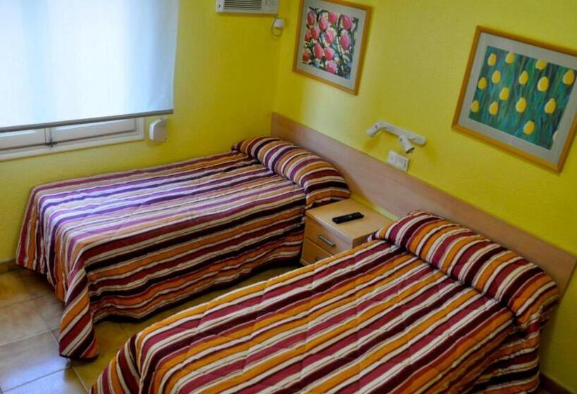 Номер Стандарт, Hostal El Jardín