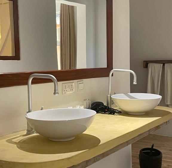 디럭스 룸 가든 전망, Vrclub Paje Palms Beach Resort