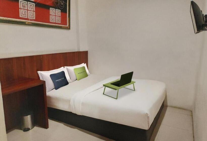 Номер Deluxe, Urbanview Os Residence Medan By Reddoorz