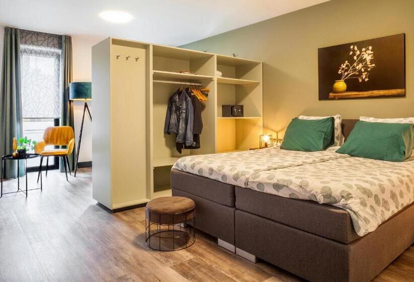 سوییت جونیور, B&b La Vita Verde