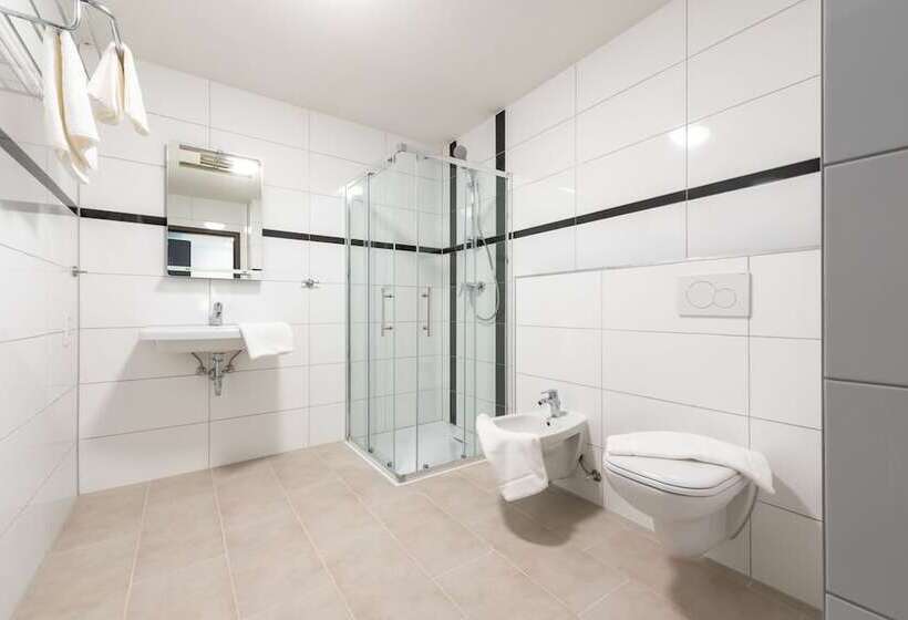 Family Suite, In Laisen