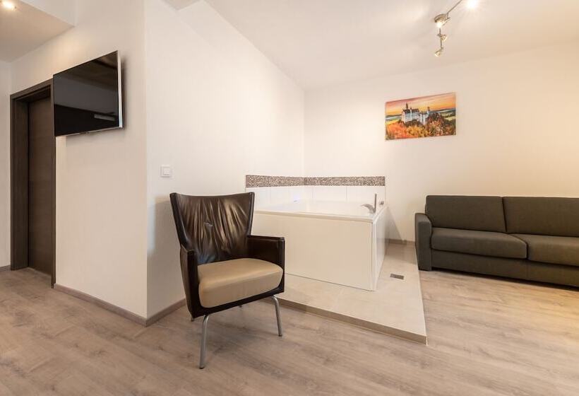 Family Suite, In Laisen