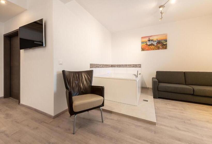 Family Suite, In Laisen