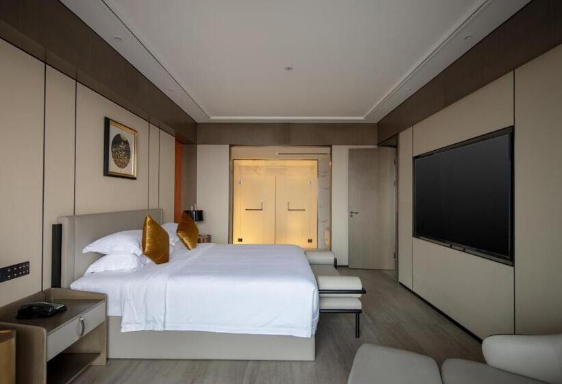 Люкс Повышенной Комфортности, Tian Yi International Hotel 天艺国际酒店