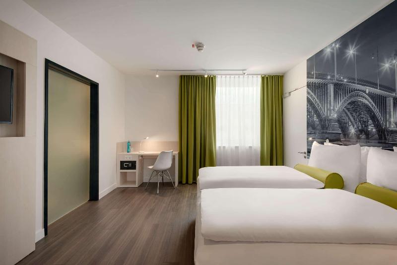 标准间, Super 8 By Wyndham Mainz Zollhafen