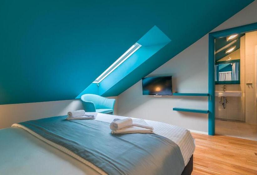2 Bedroom Deluxe Apartment Sea View, Apartments Villa Azzurra Bol