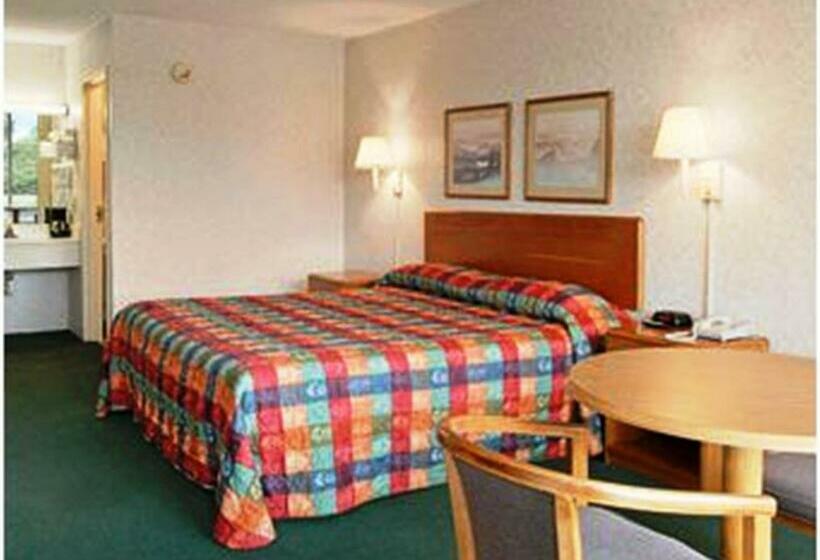 Стандартный Номер Кровать Кинг, Days Inn By Wyndham Seneca Clemson