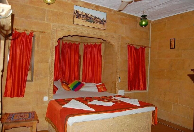 디럭스 룸, Pol Haveli Jaisalmer