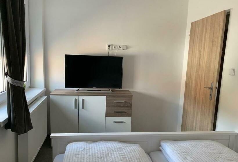 Апартаменты 1 Спальня, Mikulov Inn   Apartments Slunce