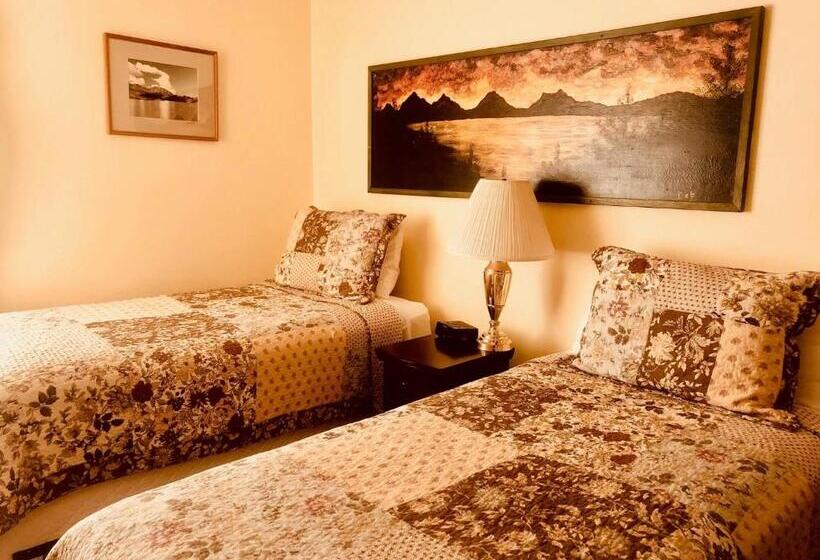带2个卧室的套房, Driftwood Inn