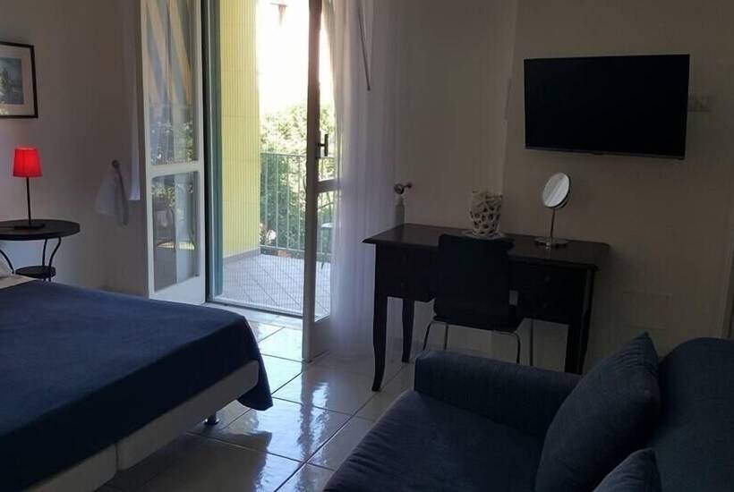 Четырехместный Номер Стандарт, B&b Massico Apartments