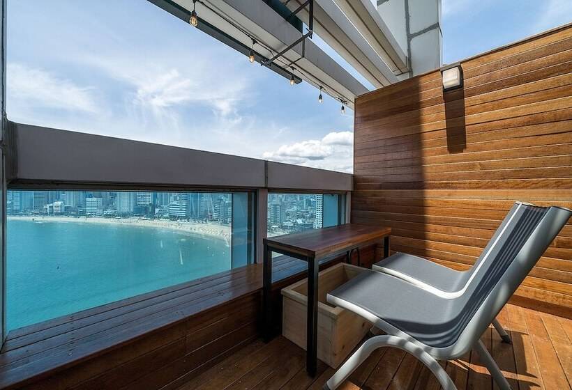 Королевский Номер, Gwanganri Hotel Oceanview