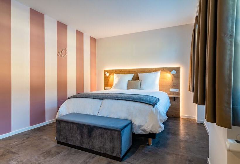 Номер Superior, Coucou Hotel & Kuckucks Stube