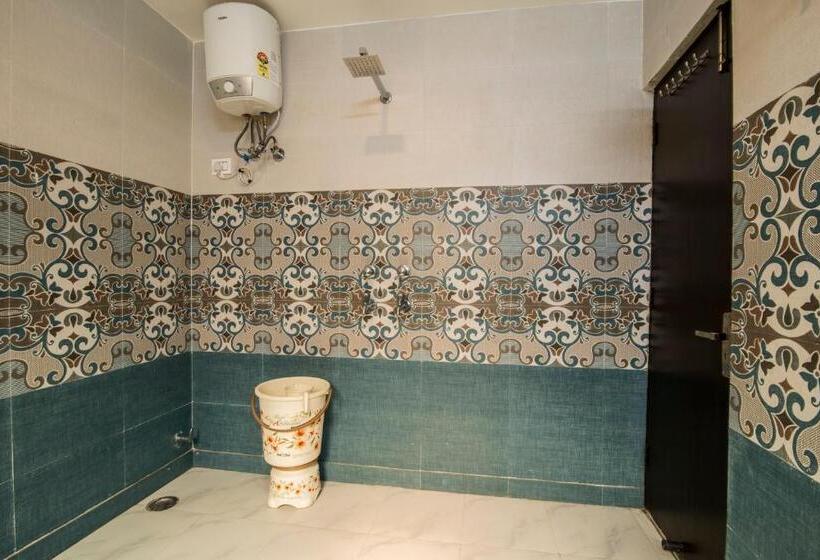 Family Suite, Mahajan International, Delhi Airport