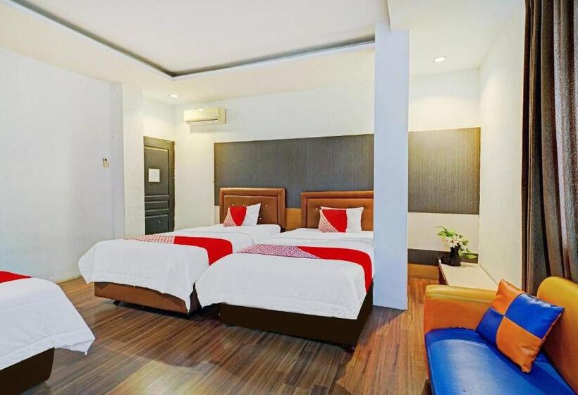 Люкс Superior, Reddoorz @ Jalan Sei Mencirim Medan
