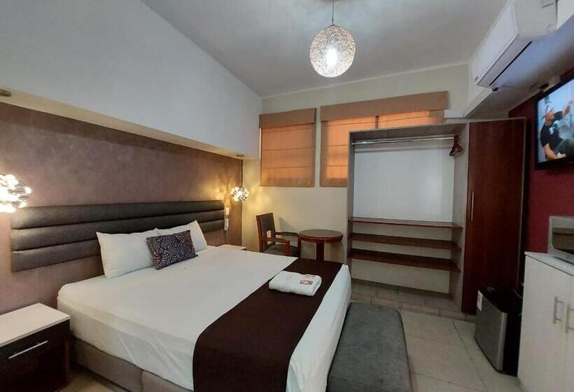 Номер Deluxe Одноместный, Hostal Atenea