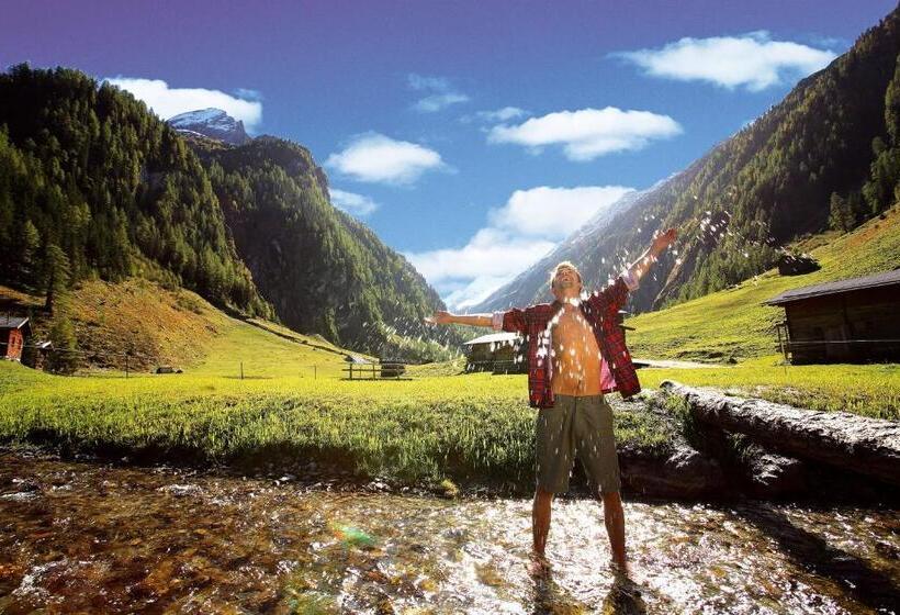 Номер Стандарт с Балконом, Garni Hanslerhof  Urlaub Am Bauernhof