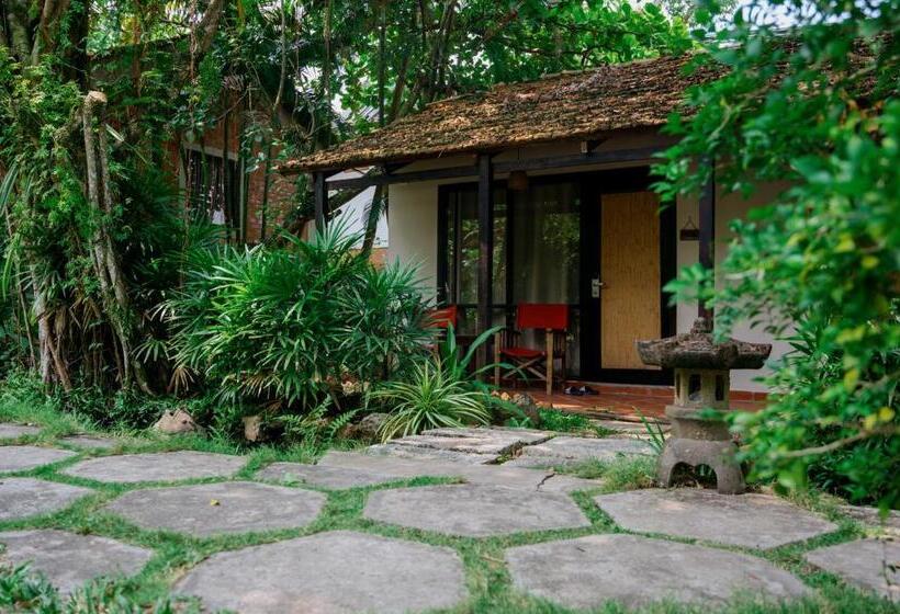 اتاق استاندارد سه تخته با چشم‌انداز باغ, An Nhien Retreat