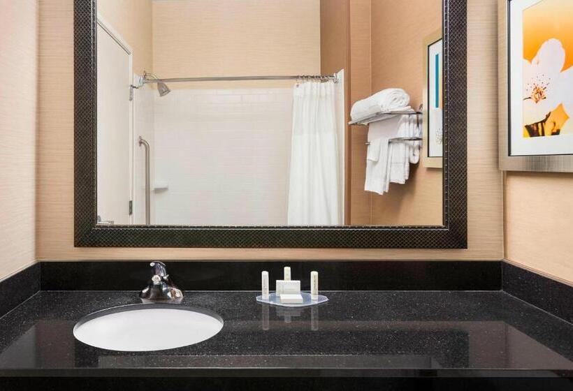 标准间, Fairfield Inn Racine