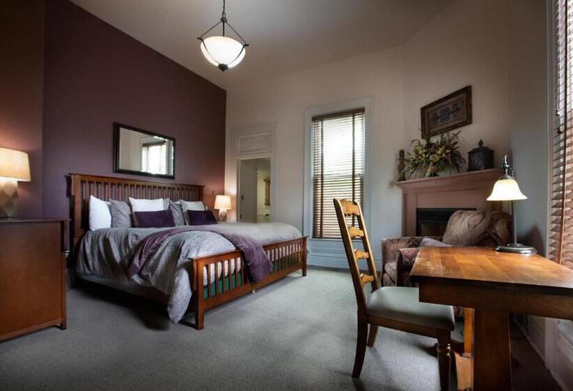 Camera Standard Letto King, Grant Street Inn  Bloomington