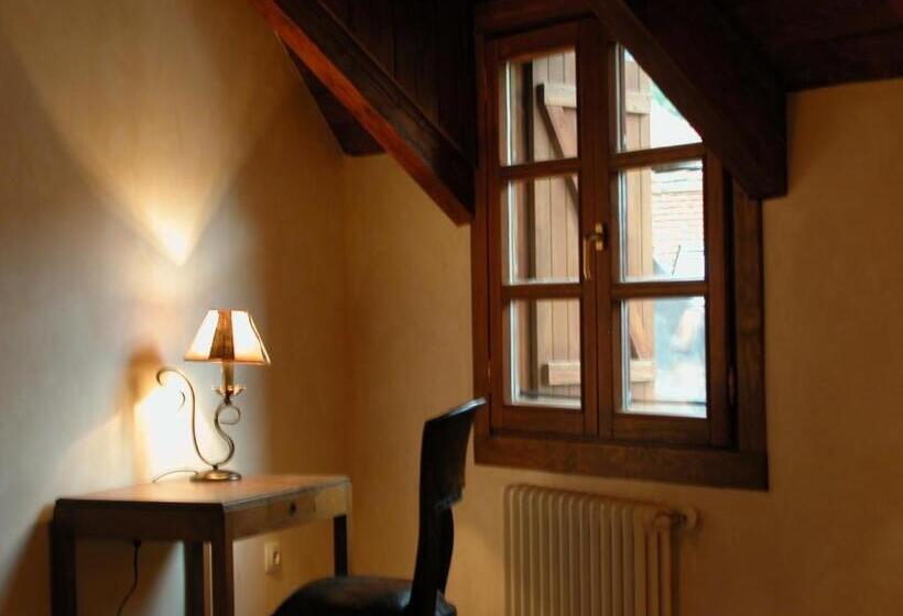 Номер Стандарт, Hostal Onki Xin