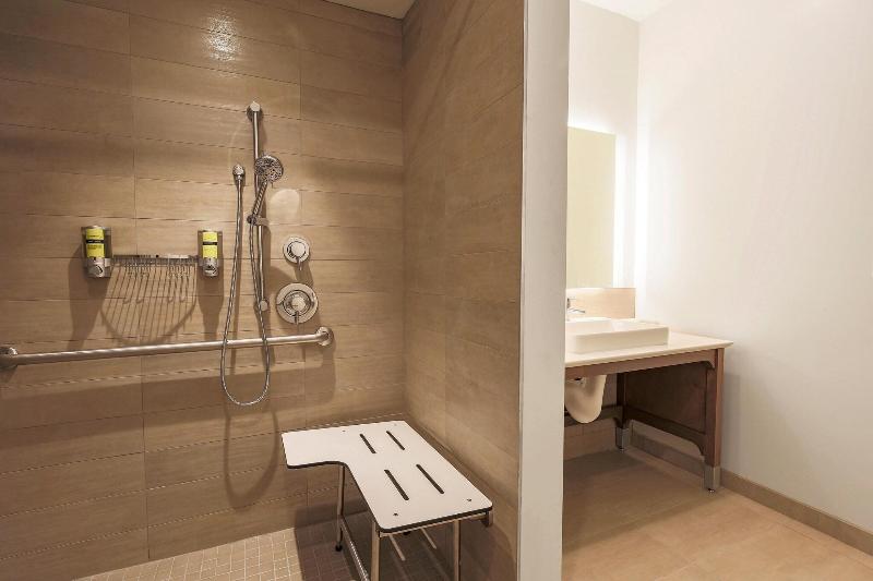 סטודיו סטנדרט, מיטה זוגית, Element Ontario Rancho Cucamonga
