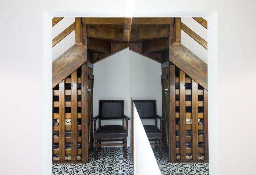 Люкс, Olganos Vl Luxury Rooms & Suites