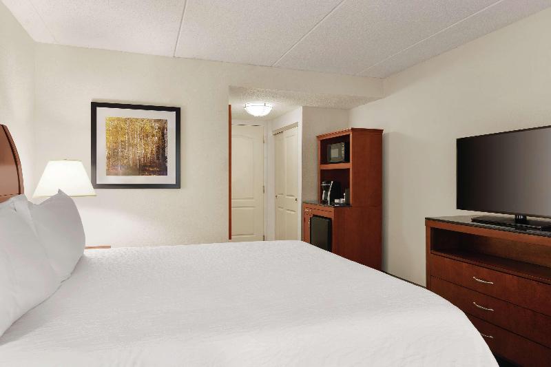 Стандартный Номер Кровать Кинг, Hilton Garden Inn Shelton