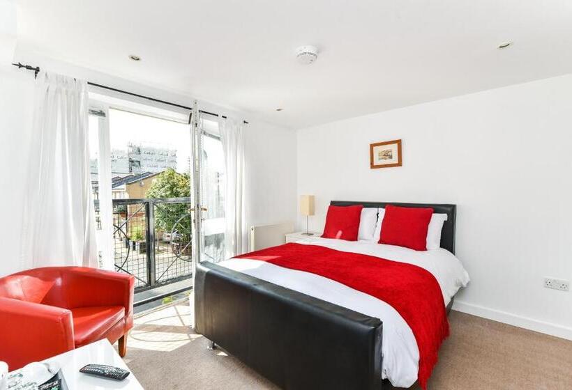 Номер Стандарт Совместная Ванная, Thames View House
