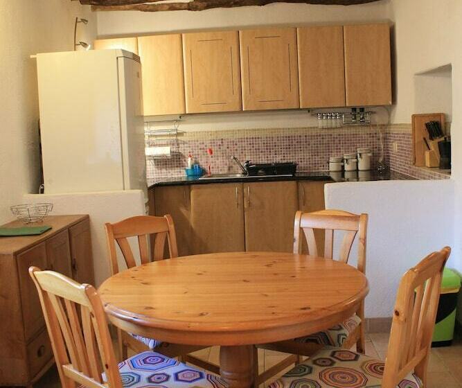 Дом 3 Спальни, Casa Mundo   16th Century Country House With 21 M² Pool, Barbecue   Andalusia