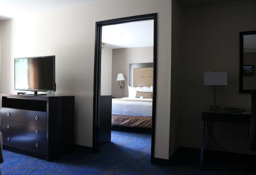 Люкс, Best Western Plus Portland Airport Hotel & Suites
