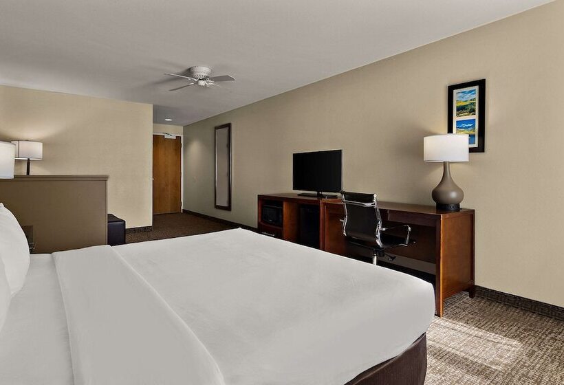 Люкс Кровать Кинг, Comfort Inn & Suites Sequoia Kings Canyon